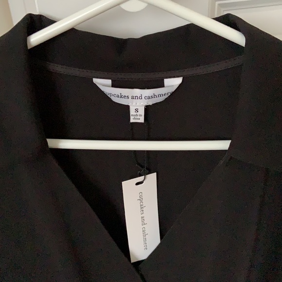 Cupcakes and Cashmere jumpsuit - Picture 6 of 11